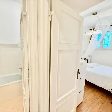 Alta - Porta Dipinta 16 *