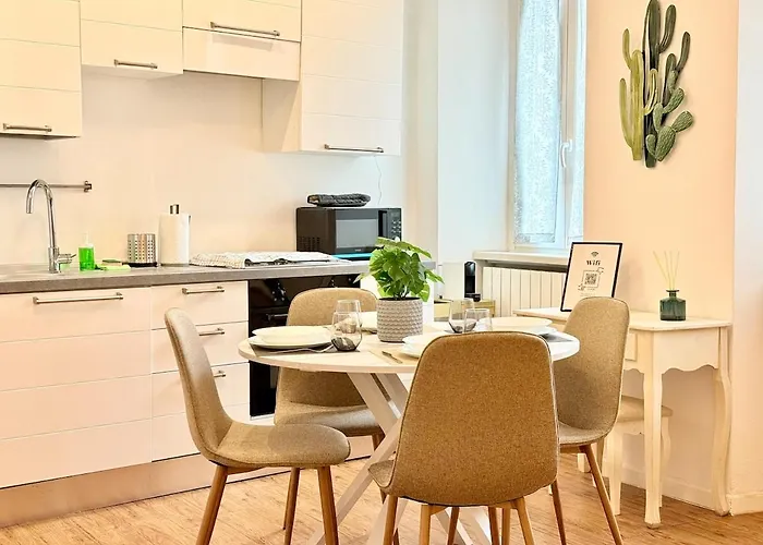 Apartment Alta - Porta Dipinta 16 *