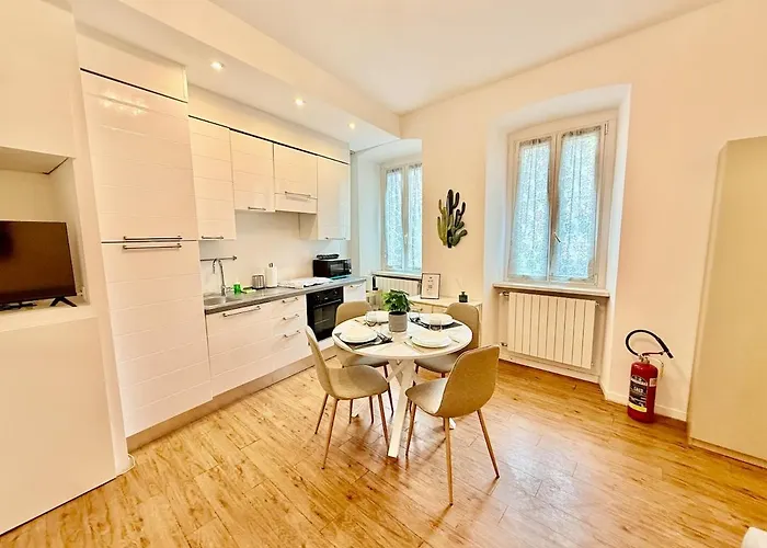 Alta - Porta Dipinta 16