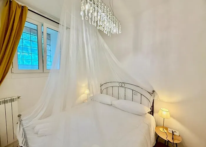 Alta - Porta Dipinta 16